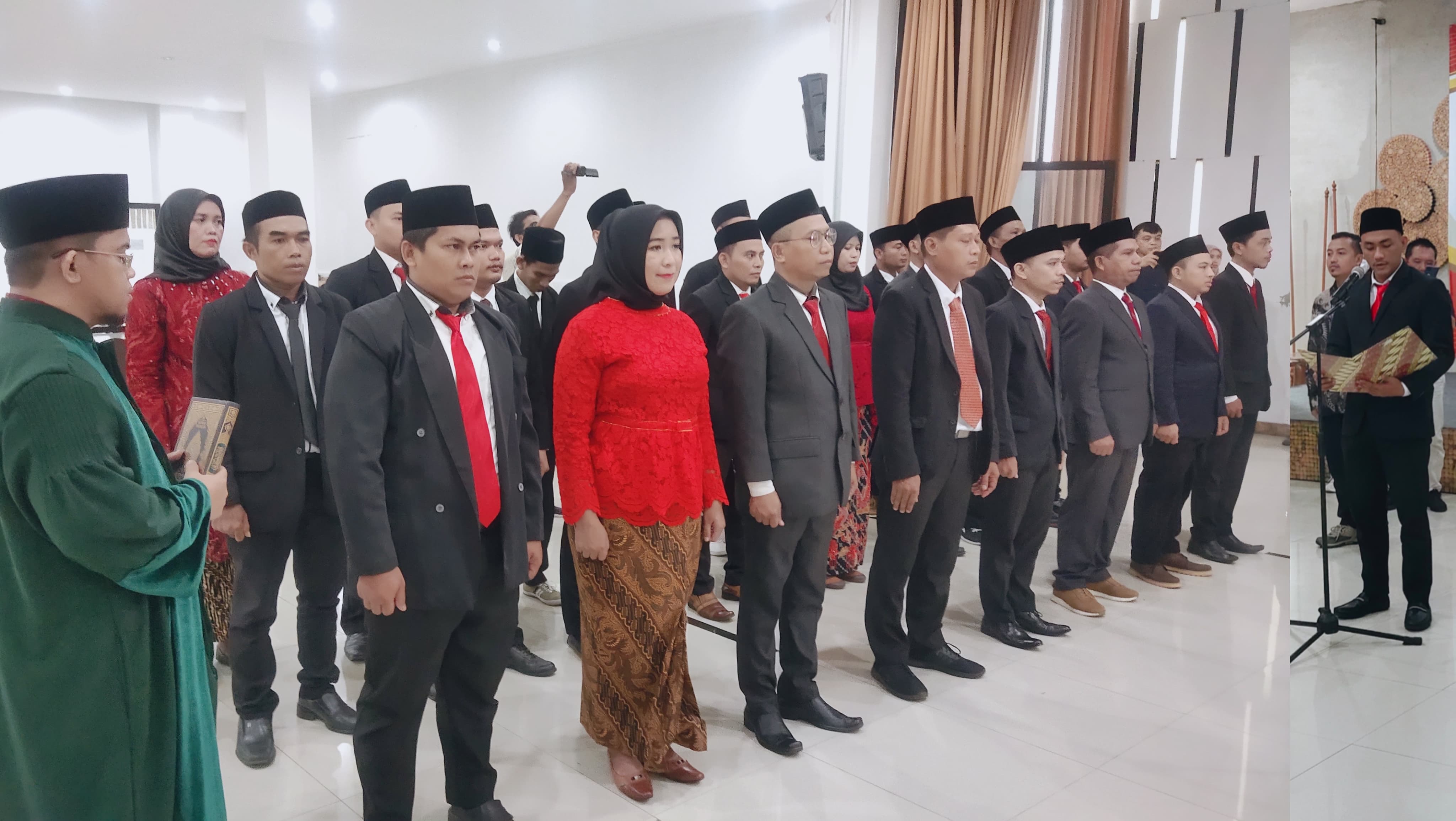 24 anggota Panwascam se-Kota Cilegon tahun 2024